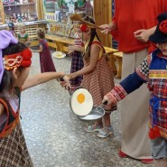 Программа «День рождения по-русски». фотографии