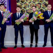 «Дарите женщинам цветы!» фотографии