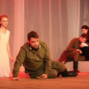 Трансляция спектакля «С любимыми не расставайтесь» фотографии