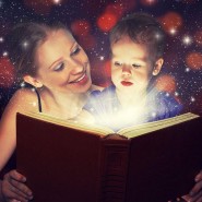 Развлекательная программа «С мамой по книжной вселенной» фотографии