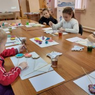 Роспись новогодних имбирных пряников. фотографии