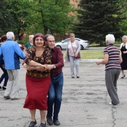 Танцевальная ретро-площадка фотографии