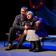 Спектакль «Любовь и голуби» фотографии