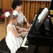 Концерт фортепианных ансамблей «Играем вместе» фотографии