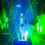 Фантастическое свето-лазерное шоу «Куб пространства. Путешествие по галактикам» фотографии