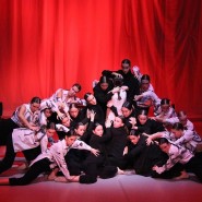 Спектакль «По ту сторону света» фотографии