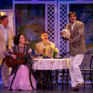 Спектакль «Прошлым летом на дачах» фотографии