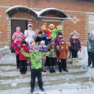 Игровая программа «А ну ка, девочки!» фотографии