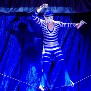 Цирковое шоу «Моряк » фотографии