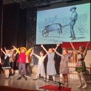 Спектакль «Преданный друг» фотографии