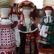 «Традиционный народный костюм России» фотографии