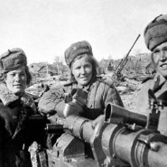 «Зенитчицы» фотографии