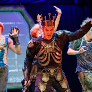 Спектакль «Зимние приключения Маши и Вити» фотографии