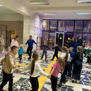 Разноцветный новый год фотографии