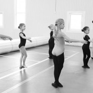 Урок № 4 «Детский танец. Разбор движений» фотографии