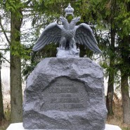 Памятник Волынскому пехотному полку фотографии