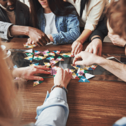 Интеллектуальные игры для подростков и молодежи «Школа интеллекта» фотографии