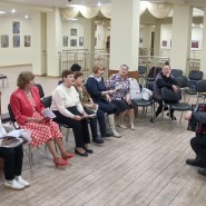 Исполнение песен под гармонь «Зима в сердцах и на устах» фотографии