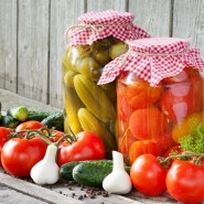 Выставка-дегустация домашних заготовок «Погребок» в рамках проекта «Активное долголетие» фотографии