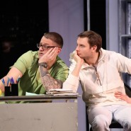 Комедийный спектакль «Доктор знает все» фотографии