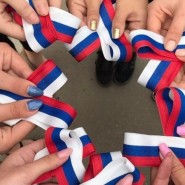 Молодежная акция «Триколор» фотографии