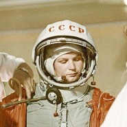 «Она была первой» фотографии
