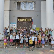 Праздник «Краски Холи» фотографии