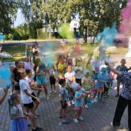 Праздник «Краски Холи» фотографии