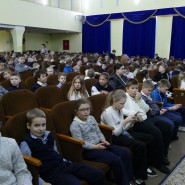 Кинопоказ и беседа, посвященная месячнику борьбы с наркоманией фотографии