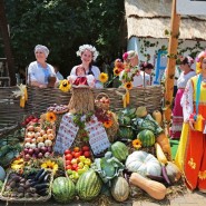 Праздник урожая «Осенний караван» фотографии