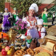 Открытый фестиваль-конкурс домашних заготовок «Тещин погребок» фотографии