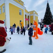 Спортивно-развлекательная программа «Зарядка вместе с Дедушкой Морозом» фотографии