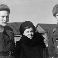 Экскурсия по выставке «Поэт-фронтовик» фотографии