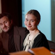 Спектакль «Надежды маленький оркестрик: Булат, Белла и Борис. К 100-летию Окуджавы» фотографии