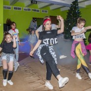 Новогодний мастер-класс по современным танцам фотографии