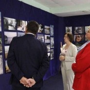 Работа фотовыставки «О России с любовью» фотографии