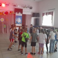 Дискотека для детей на свежем воздухе «Ты в танцах» фотографии