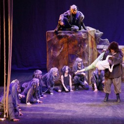 Спектакль «Закон джунглей»