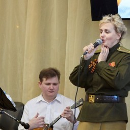 Показ записи концертного номера «Темная ночь»