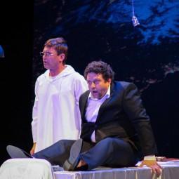 Спектакль «Бесконечное начало»