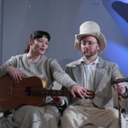 Спектакль «Чехов... Ч»