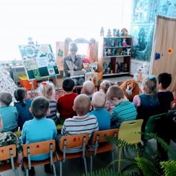 Международная акция «Книжка на ладошке»