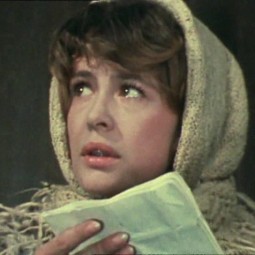 Показ записи телеспектакля «Вечно живые»