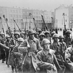 «И помнит мир спасенный»