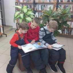 Кружок игрового чтения «Читай/Играй»