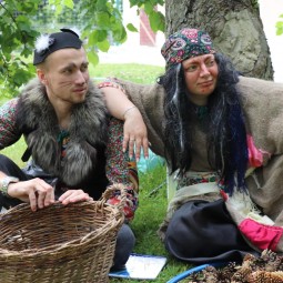 Развлекательная программа «День рождения Бабы Яги»