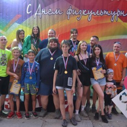 Спортивный праздник «День физкультурника»