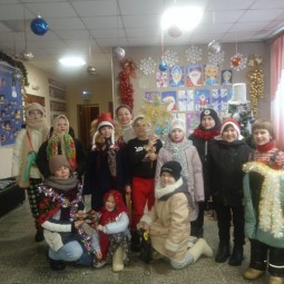 Колядки, колядки, собрались ребятки!