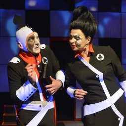 Спектакль «Необычайное путешествие в страну Унылию»