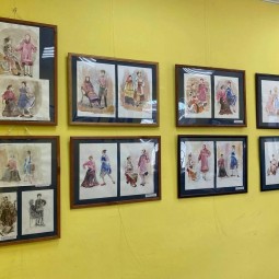 В холле Ногинской детской художественной школы открылась выставка Наброска учащихся НДХШ